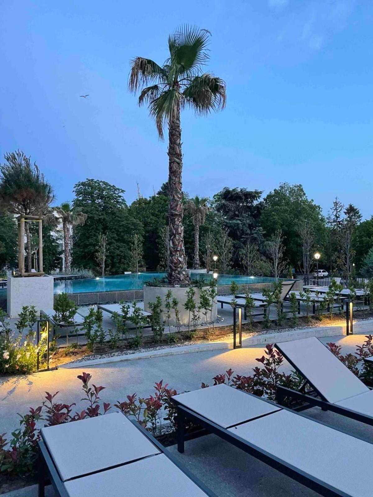 Luxe Sea Apartment Saints Constantine and Helena Ngoại thất bức ảnh